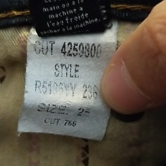 2/$30 🎉HP🎉William Rast jeans - Picture 4 of 4